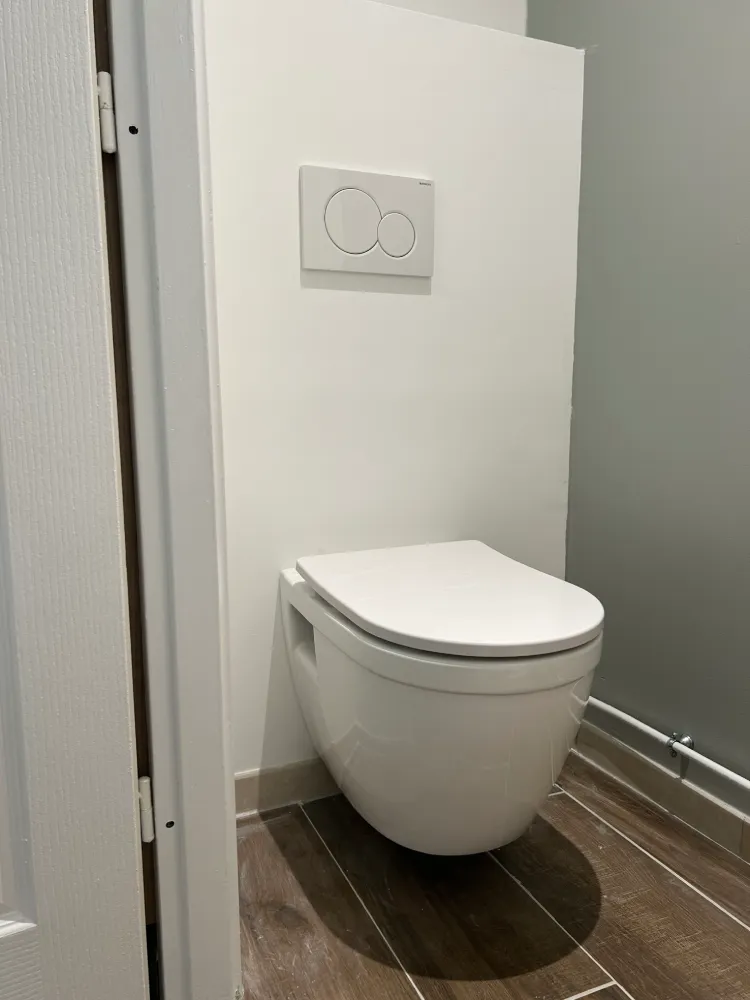 Installation de toilettes dans le secteur de Zuydcoote