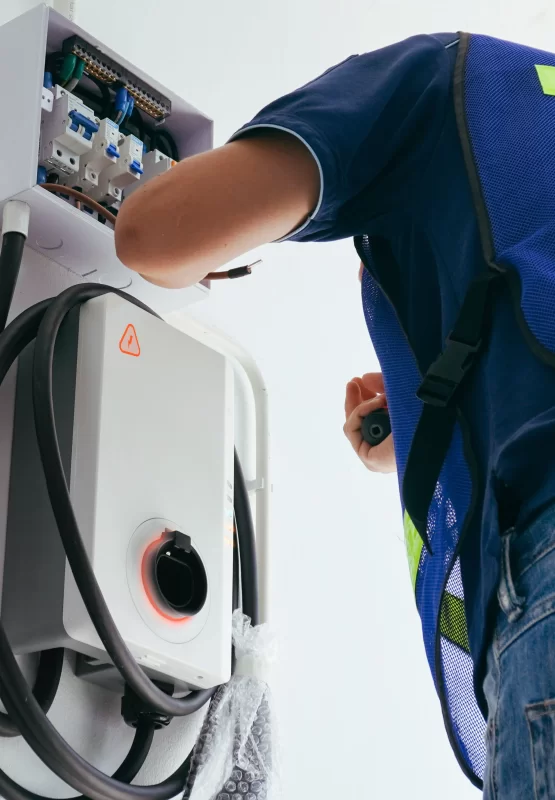 Installation d'une borne de recharge de voiture électrique