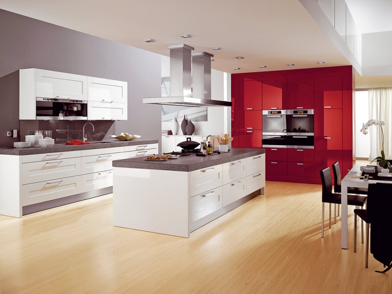 Agencement de cuisine sur mesure avec ilot central parquet massif renovit88 epinal rambervillers