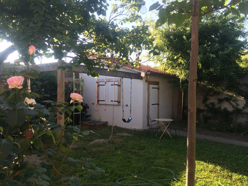 tiny house au fond du jardin