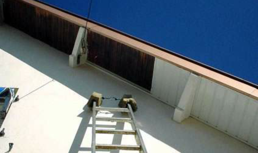Dessous de toit en PVC