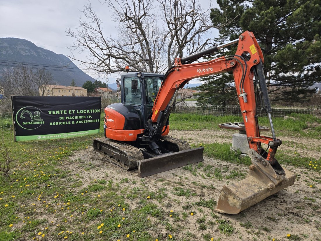 Kubota U48 de 2019 3300H