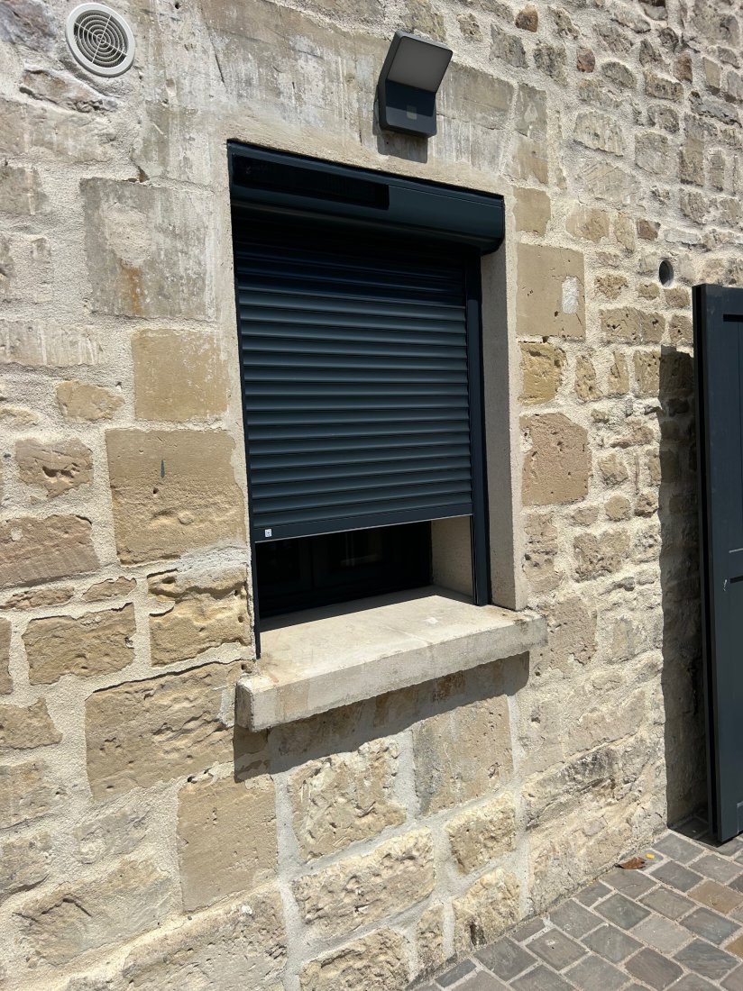 Volets Solaires Gris 7016