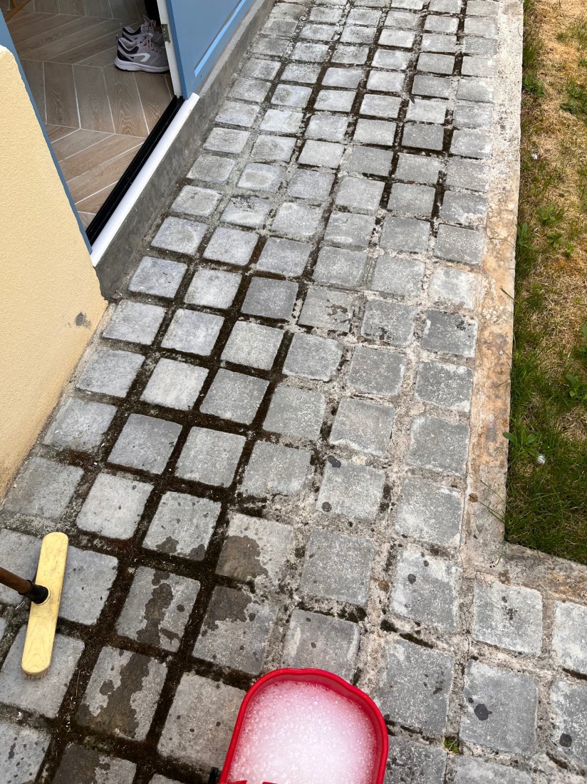 Pavés propres, protection durable