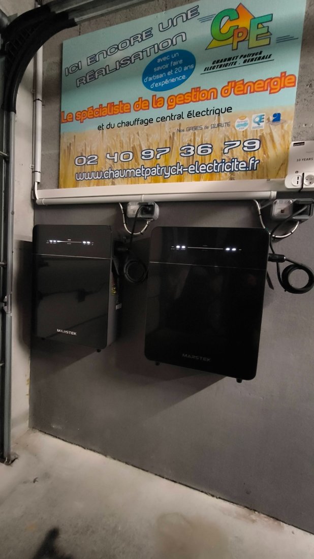 Batteries solaires plug and play