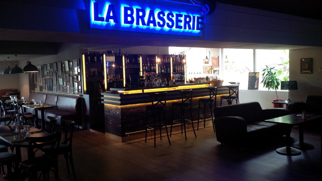 BAR CASINO COLLIOURE - 2014.jpg